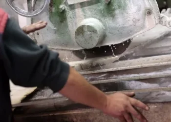 S&P Global: Νέα συρρίκνωση της παραγωγής στη μεταποίηση τον Ιούνιο