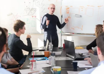 Upskilling και αξιοποίηση data: Τα συστατικά μια επιτυχημένης επιχείρησης