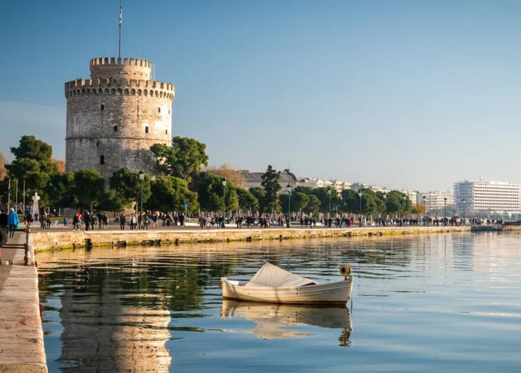 Θεσσαλονίκη: Σε πτώση η κίνηση στην αγορά των ακινήτων -Σε στάση αναμονής γονείς και φοιτητές