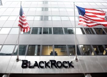Η BlackRock μπαίνει στην αγορά κρυπτονομισμάτων μέσω Coinbase