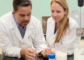 Η Chanel επενδύει στην Startup Evolved by Nature