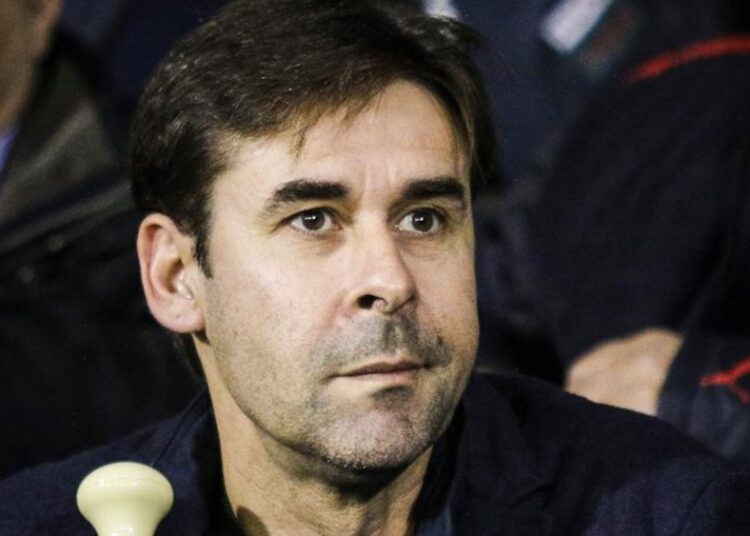 Στο σφυρί κατοικίες του Βασίλη Τσιάρτα στο Μαρούσι και του Αλέξανδρου Μαμιδάκη στην Πολιτεία