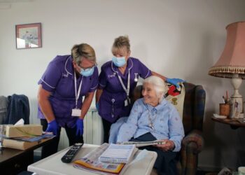 Η Cera Care εξασφάλισε πάνω από 310 εκατομμύρια ευρώ για να ενισχύσει την καλύτερη φροντίδα στο σπίτι