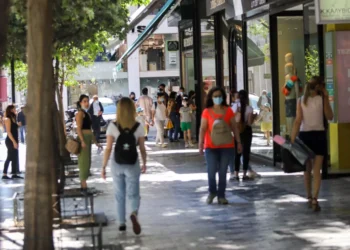 ΕΛΣΤΑΤ: Στα 15,41 δισ. ευρώ ο τζίρος του λιανεμπορίου το β’ τρίμηνο