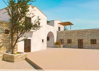 Οικογένεια Τσατσαρωνάκη: Από την αρτοποιία, νέες επενδύσεις στον τουρισμό (pic)