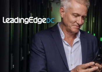 Η Schneider Electric εγκαινιάζει μια νέα εποχή για τα data centers