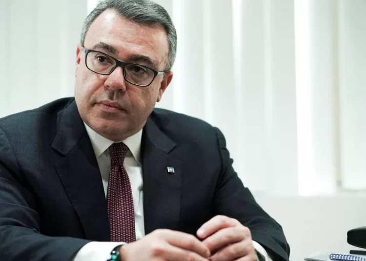 Οι κινήσεις του Βασίλη Ψάλτη στη «σκακιέρα» της επόμενης ημέρας για την Alpha Bank