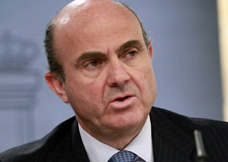 De Guindos (EKT): Η ύφεση από μόνη της δεν θα φέρει μείωση του πληθωρισμού