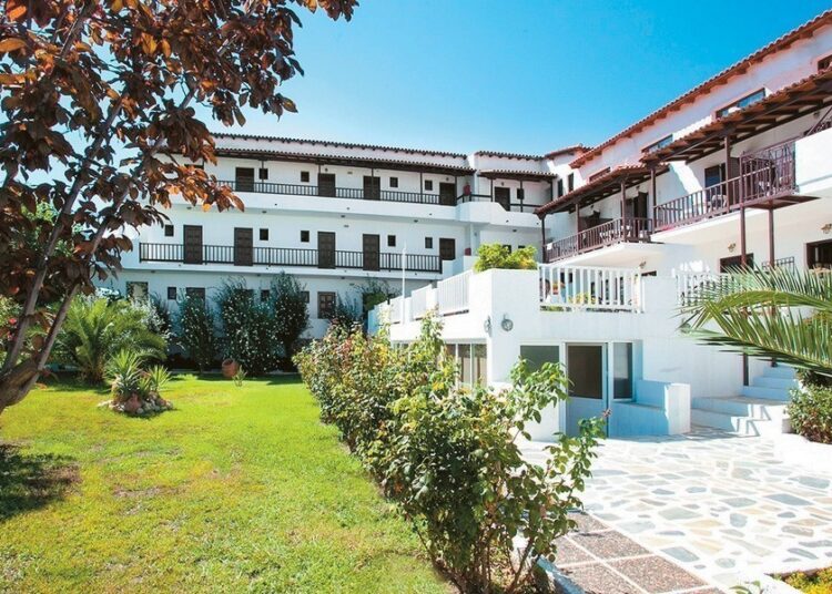 Στο σφυρί το φθινόπωρο τρία ξενοδοχεία της Μαγνησίας