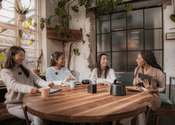 Η Nomono «σήκωσε» 3,5 εκατομμύρια ευρώ καθώς η ζήτηση για podcasting και ηχητικό περιεχόμενο συνεχίζει να αυξάνεται ραγδαία