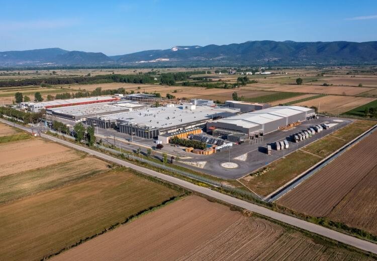 Sunlight Group: Αυξάνει την παραγωγική δυναμικότητά της σε μπαταρίες μολύβδου-οξέος σε 9GWh