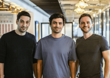 Η Hakuna εξασφαλίζει 4 εκατ. ευρώ για την ενσωματωμένη ασφαλιστική της λύση