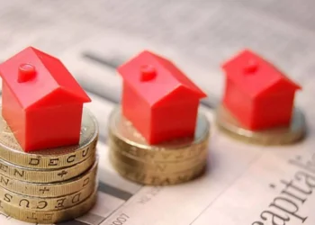 Pimco – CarVal: Το παρασκήνιο πίσω από το joint venture στα «κόκκινα» δάνεια και ο ρόλος της Qquant