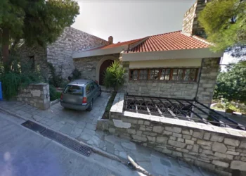 Πλειστηριασμοί: Ποια «επώνυμα» σφυριά θα χτυπήσουν αυτή την εβδομάδα (pics)