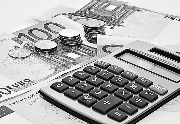 Αποταμιευτές: Επιστρέφουν σε ασφαλή καταφύγια