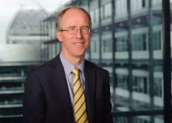 Peter Sanfey (EBRD): Ανάπτυξη και πρωτογενές πλεόνασμα στην Ελλάδα το 2023 (γραφήματα)