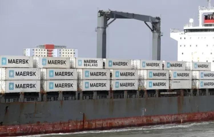 Συναγερμός από εταιρεία βαρόμετρο στο παγκόσμιο εμπόριο: Μαύρα σύννεφα στον ορίζοντα