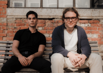 Η Tyles συγκεντρώνει 1,4 εκατ. ευρώ για να μας βοηθήσει να οικοδομήσουμε γρηγορότερα τη γνώση