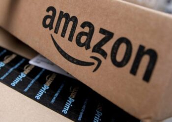 Amazon: H πρώτη εταιρεία που έχασε 1 τρισ. δολ. σε κεφαλαιοποίηση