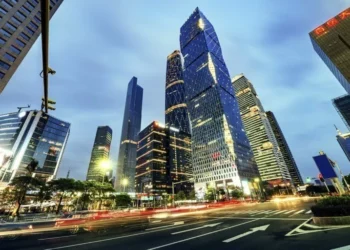 Είναι η Κίνα ο νέος «μαύρος κύκνος» για την παγκόσμια οικονομία και τις αγορές;