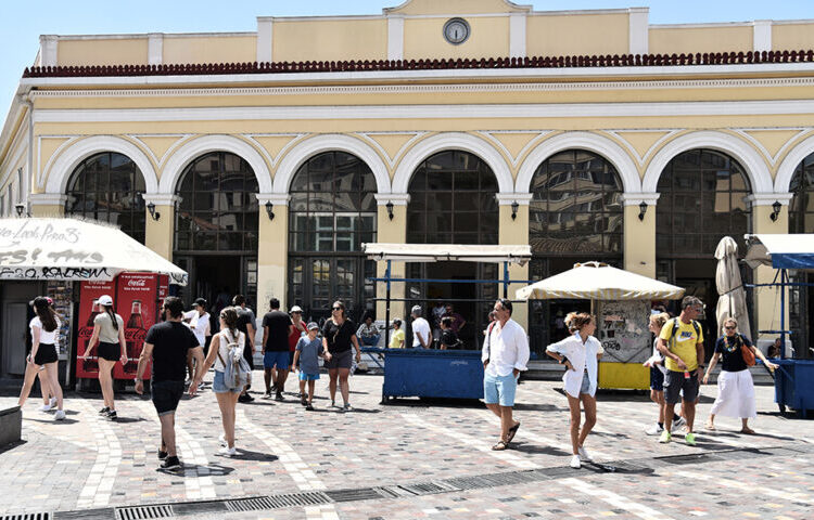 Ανεργία: Χαμηλότερα του 12% τον Σεπτέμβριο, μετά από το 2010