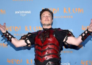 Ο Elon Musk κήρυξε πόλεμο στην Apple – Δείτε γιατί