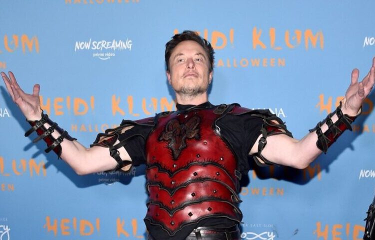 Ο Elon Musk κήρυξε πόλεμο στην Apple – Δείτε γιατί