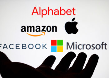 Τι κρύβεται πίσω από τις απολύσεις των τεχνολογικών κολοσσών