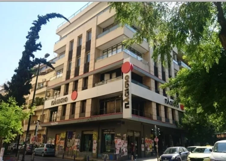 Άλλαξε χέρια το ακίνητο που στέγασε το πρώτο κατάστημα της Πλαίσιο Computers στη Στουρνάρη (pics)