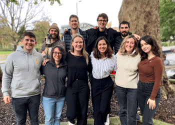 Η Surfboard συγκεντρώνει νέα κεφάλαια για να κάνει τον ομαδικό σχεδιασμό πιο συνεργατικό και ανθρωποκεντρικό