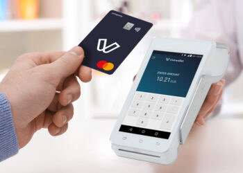 Έκλεισε το ιστορικό deal: Η JP Morgan απέκτησε το 48,5% της Viva Wallet