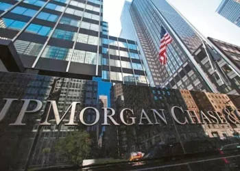 JP Morgan: Γιατί προτιμά την Ελλάδα από τις αναδυόμενες αγορές στην Ευρώπη – Τop Pick η Alpha Bank