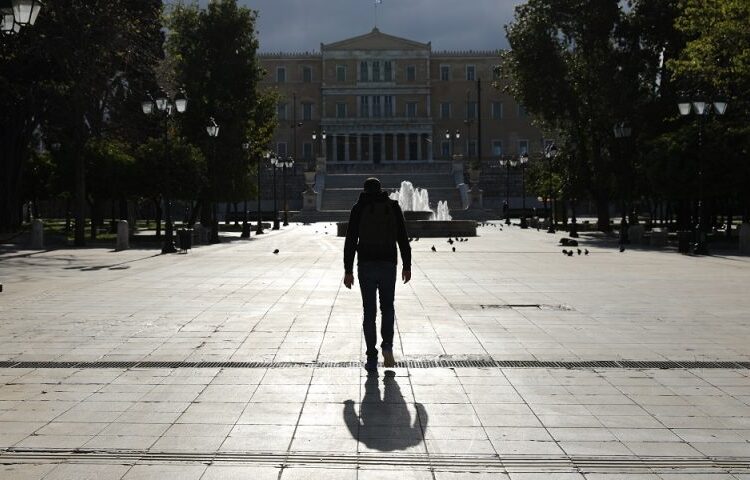 Οι έξι αβεβαιότητες που περικυκλώνουν την ελληνική οικονομία το 2023