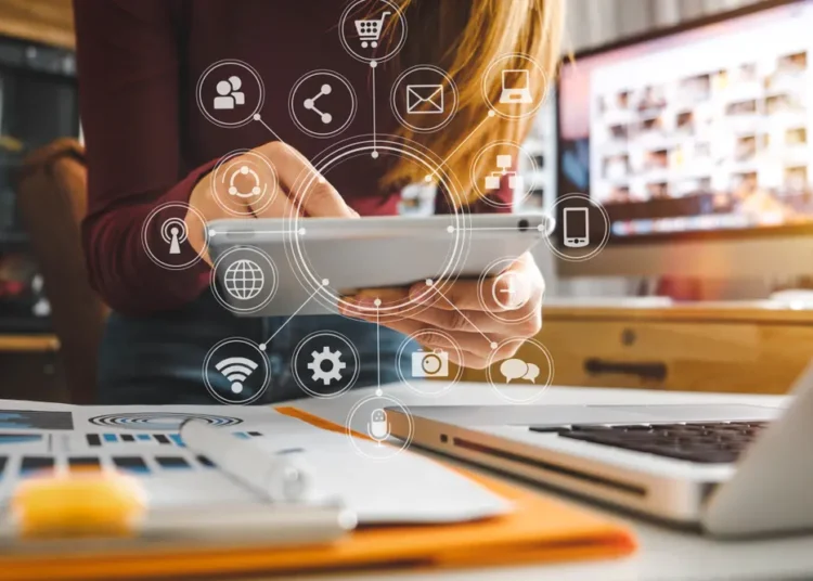 EY: Αξιοποίηση των ψηφιακών ευκαιριών