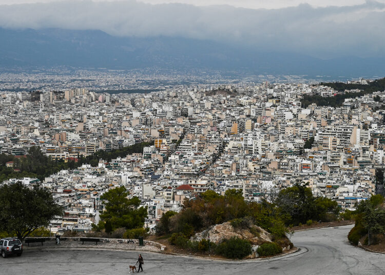 Πώς η υβριδική εργασία αλλάζει την αγορά ακινήτων real estate