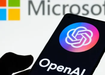 Επίσημο: H Microsoft επενδύει δισεκατομμύρια στο ChatGPT – Σε «πανικό» η Google