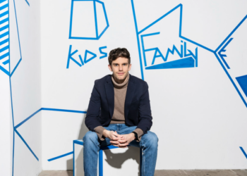 Η Bling συγκεντρώνει 3,5 εκατ. ευρώ για την προώθηση της χρηματοοικονομικής εκπαίδευσης