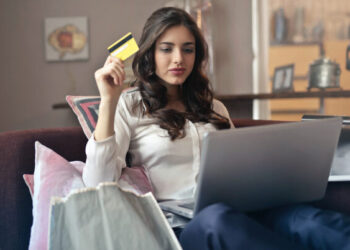 Ποιες είναι οι πέντε τάσεις πληρωμών που θα παρακολουθήσουμε το 2023