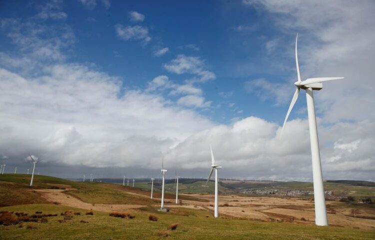 Νέος ενεργειακός σχεδιασμός: Επενδύσεις 30 δισ. τον χρόνο – Οι επτά άξονες