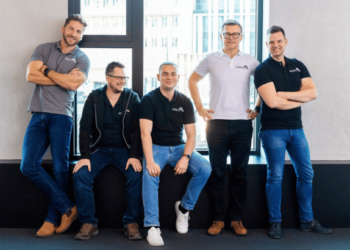 Η SunRoof «σήκωσε» 13,5 εκατ. ευρώ για να προσφέρει ηλιακή ενέργεια σε ιδιοκτήτες κατοικιών σε όλο τον κόσμο