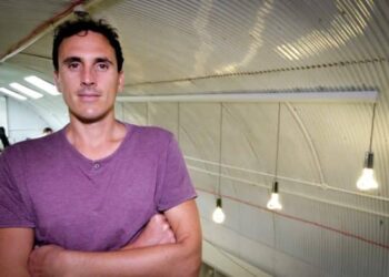 Η Entocycle συγκέντρωσε 4,6 εκατ. ευρώ και η βιομηχανία πρωτεϊνών από έντομα πετάει ψηλά