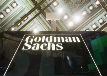 Goldman Sachs: Τα τρία στοιχεία που εστιάζουν οι αγορές – Τι προτείνει στους επενδυτές (γραφήματα)