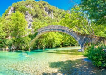 Η Ελλάδα πέμπτη στις προτιμήσεις των Ευρωπαίων ταξιδιωτών