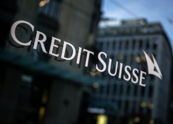 «Σωσίβιο» 50 δισ. ευρώ στην Credit Suisse ρίχνει η κεντρική τράπεζα της Ελβετίας