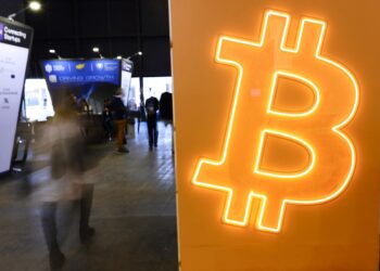 Λεφτά στην τράπεζα ή στα cryptos; Ιδού η απορία… Διογκώνεται το κύμα αμφισβήτησης