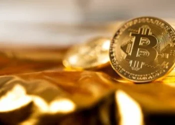 Γιατί απογειώνονται ταυτόχρονα χρυσός και Bitcoin: Το παράδοξο της νέας αναταραχής
