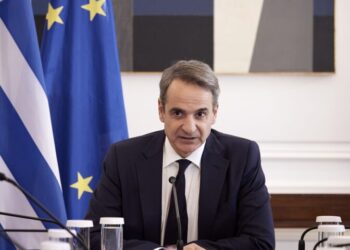 Στα 780 ευρώ ο κατώτατος μισθός – Ποιους επηρεάζει