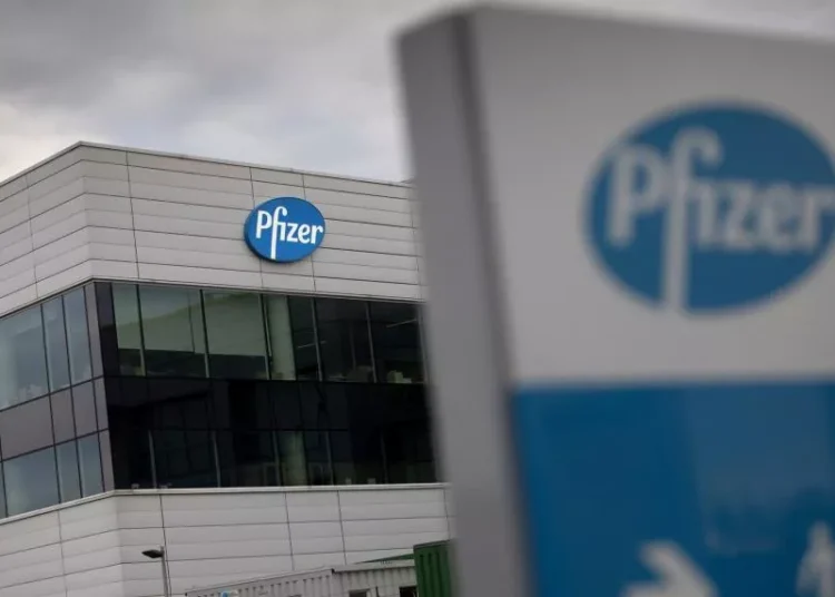 Η Pfizer εξαγοράζει έναντι $43 δισ. την εταιρεία βιοτεχνολογίας Seagen – Τι περιλαμβάνει το deal