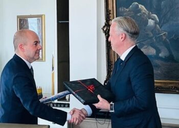 Υπογραφή εξαγωγικής σύμβασης των ΕΑΣ με τη γερμανική Heckler and Koch