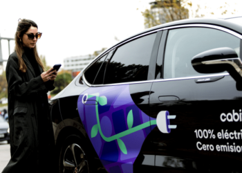 Η Cabify συγκεντρώνει πάνω από 101 εκατ. ευρώ για να επιταχύνει τη στρατηγική βιωσιμότητας